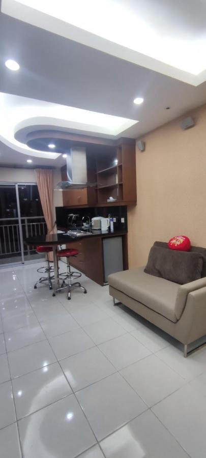 Classy! 2Br Apartment - Modern Comfort In West Jakarta Cbd Buitenkant foto