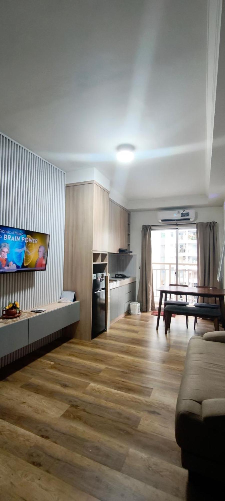 Classy! 2Br Apartment - Modern Comfort In West Jakarta Cbd Buitenkant foto