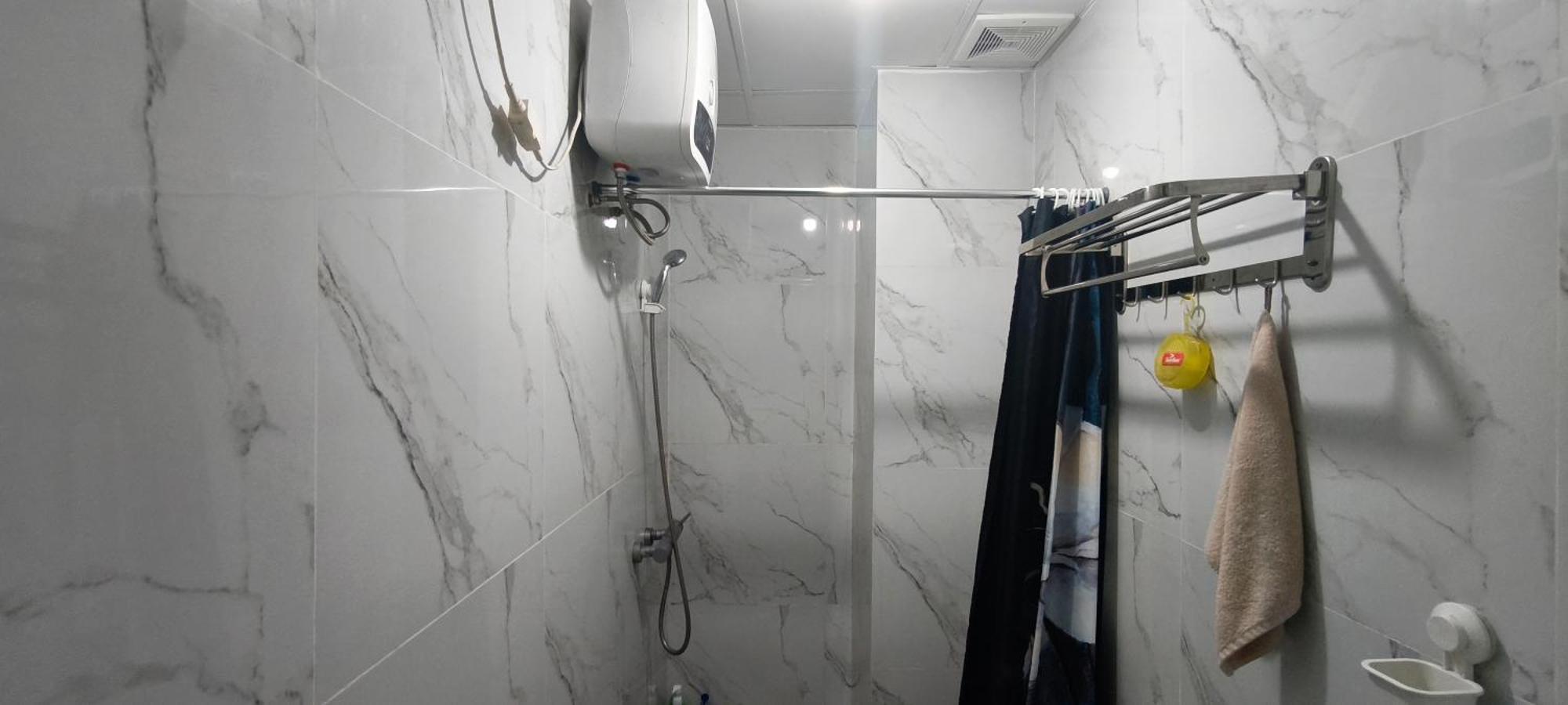 Classy! 2Br Apartment - Modern Comfort In West Jakarta Cbd Buitenkant foto